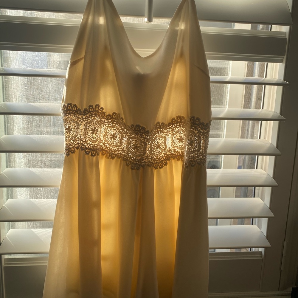 A’gaci Romper - Picture 3 of 3
